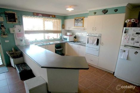 Property photo of 32 Roulston Way Wallan VIC 3756