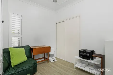 Property photo of 2 Plantation Drive Taroomball QLD 4703