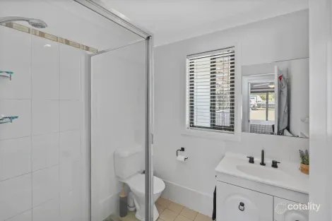 Property photo of 394 Cypress Drive Yarrawonga NSW 2850