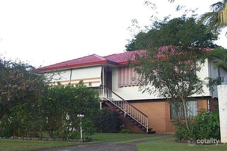 4 Lyndon St, Kallangur, QLD 4503