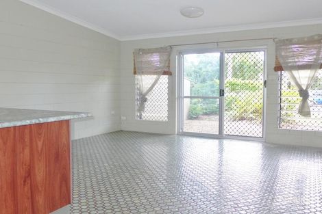 Property photo of 1/23-25 Mimosa Street Holloways Beach QLD 4878