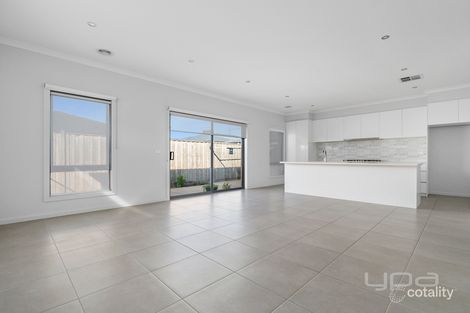Property photo of 15 Tower Street Thornhill Park VIC 3335