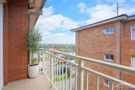 Property photo of 8/95 Queenscliff Road Queenscliff NSW 2096