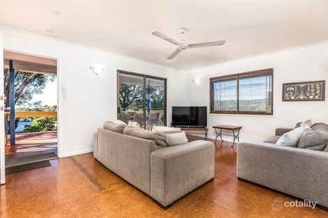 Property photo of 40 Cumming Parade Point Lookout QLD 4183