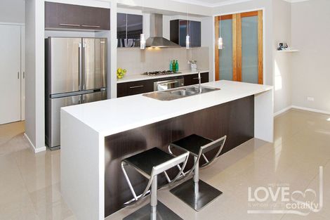Property photo of 93 Gillwell Road Lalor VIC 3075
