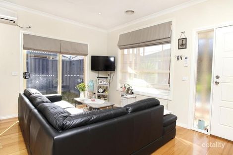 Property photo of 2/14-16 Conrad Street St Albans VIC 3021