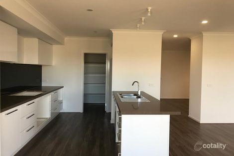 Property photo of 66 Attunga Grove Werribee VIC 3030