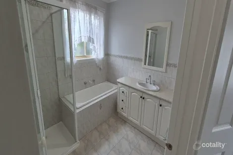 Property photo of 2/14 View Street St Albans VIC 3021