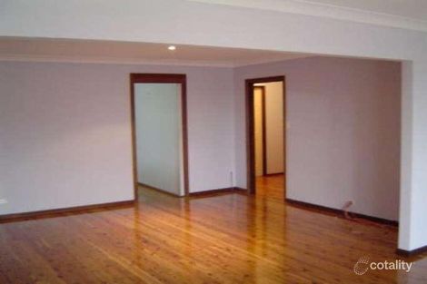 Property photo of 21 Beverley Avenue Unanderra NSW 2526