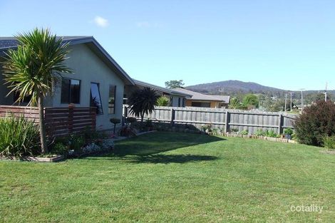 Property photo of 1/2 Alma Court St Helens TAS 7216