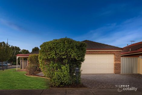 Property photo of 16 Messina Crescent Point Cook VIC 3030