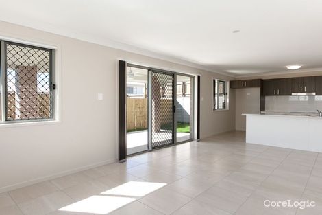 Property photo of 93 Creekwood Circuit Spring Mountain QLD 4300