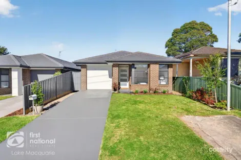 32a John St, Cardiff, NSW 2285