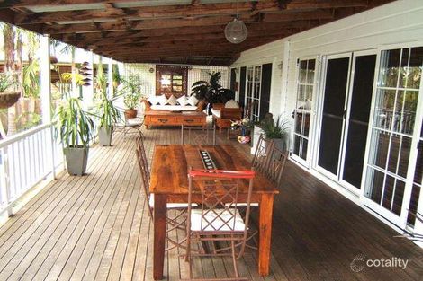 Property photo of 42 Crescent Avenue Hope Island QLD 4212