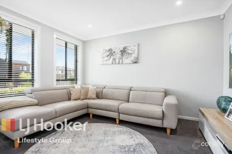Property photo of 3 Charbray Loop Oran Park NSW 2570