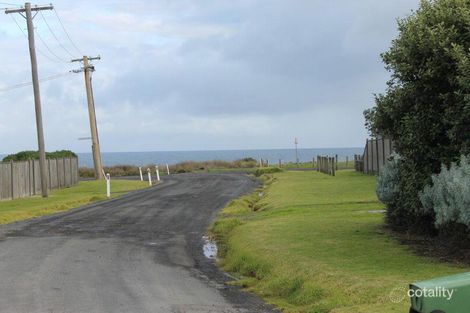 Property photo of 21 Dunvegan Crescent Surf Beach VIC 3922