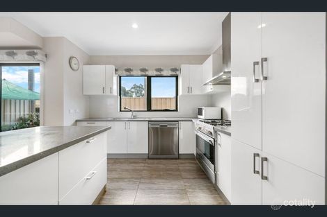 Property photo of 36 Centre Avenue Werribee VIC 3030