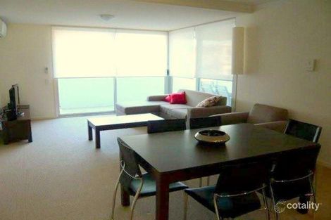 Property photo of 52/95 Clarence Road Indooroopilly QLD 4068