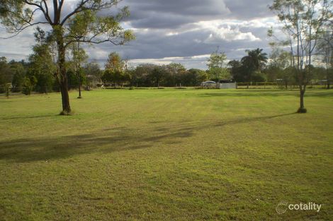 4 Kookaburra Ct, Regency Downs, QLD 4341