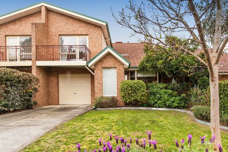 Property photo of 11 Sugarloaf Close Burwood East VIC 3151