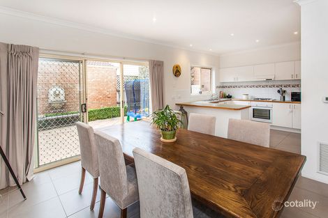 Property photo of 11 Sugarloaf Close Burwood East VIC 3151