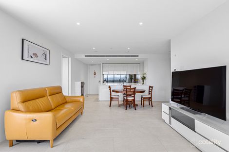 3704/24 The Lanes Bvd, Mermaid Waters, QLD 4218