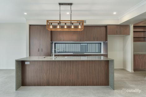 Property photo of 181 Trouts Road Stafford Heights QLD 4053