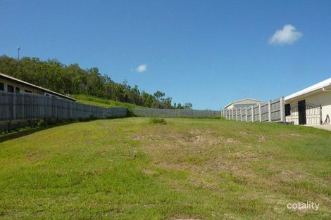 Property photo of 16 Aviland Drive Seaforth QLD 4741