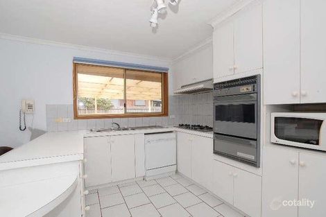 Property photo of 102 Lesdon Avenue Cranbourne VIC 3977