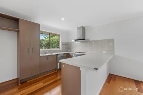 Property photo of 34 Gwen Meredith Loop Franklin ACT 2913