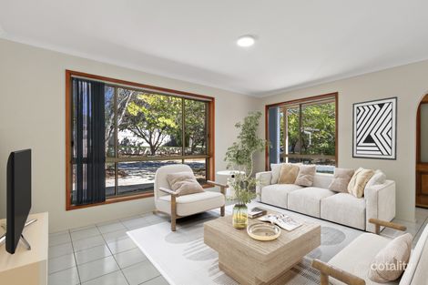 Property photo of 4 Burhop Close Theodore ACT 2905