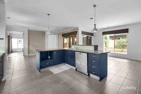 Property photo of 36 The Avenue Caroline Springs VIC 3023