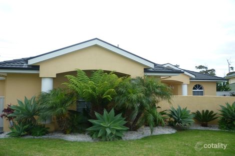 Property photo of 16 Ripley Close Ulladulla NSW 2539