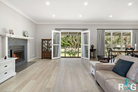 Property photo of 4 Centre Avenue Bittern VIC 3918