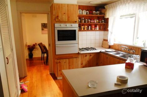 Property photo of 4 Norham Court Berwick VIC 3806