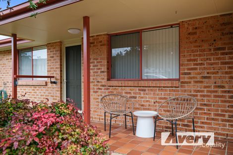 Property photo of 6 Oakhampton Court Toronto NSW 2283
