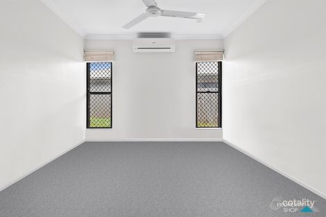 Property photo of 13 Arrowsmith Close Smithfield QLD 4878