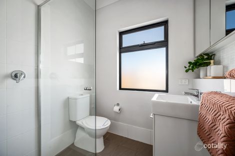 Property photo of 1/42 Orsmond Street Hindmarsh SA 5007