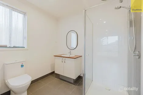 Property photo of 21 Harry Vallence Drive Maddingley VIC 3340