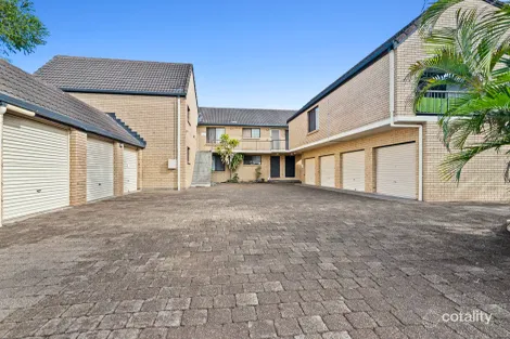 1/5 Christina Ct, Mermaid Waters, QLD 4218