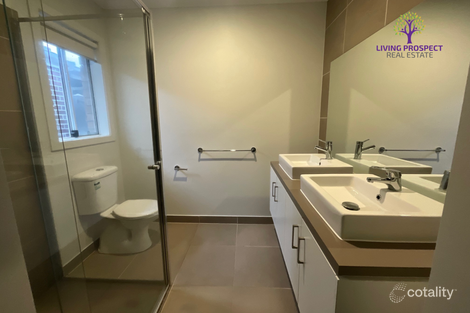 Property photo of 27 Pepperjack Way Point Cook VIC 3030