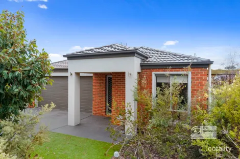 5 Eaglewood Way, California Gully, VIC 3556