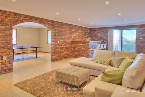 Property photo of 9 Hearnville Street Robertson QLD 4109