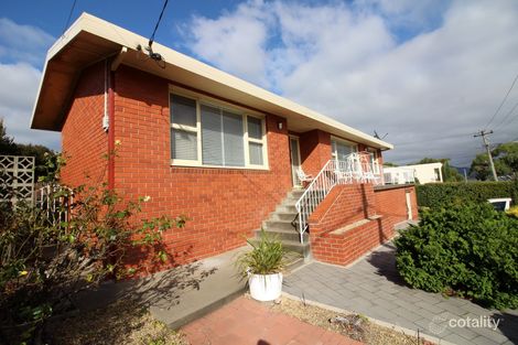 2 Topham St, Rose Bay, TAS 7015