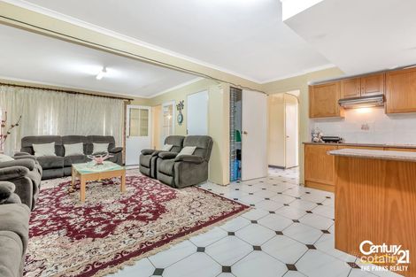 Property photo of 4 Ferraro Close Edensor Park NSW 2176