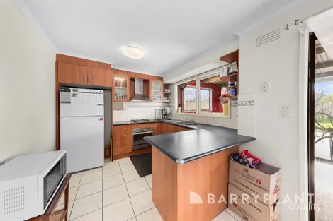Property photo of 1 Toora Court St Albans VIC 3021