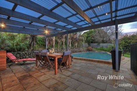 8 Edinburgh Rd, Bayswater, VIC 3153