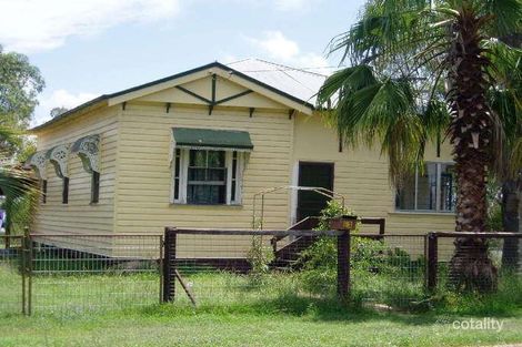 Property photo of 63 York Street Oakey QLD 4401
