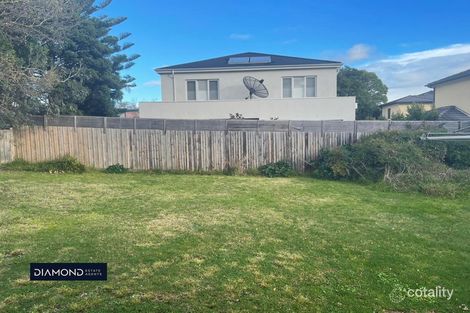 6 Charlton St, Mount Waverley, VIC 3149