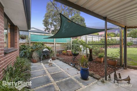 Property photo of 12 Myoora Drive Mooroolbark VIC 3138